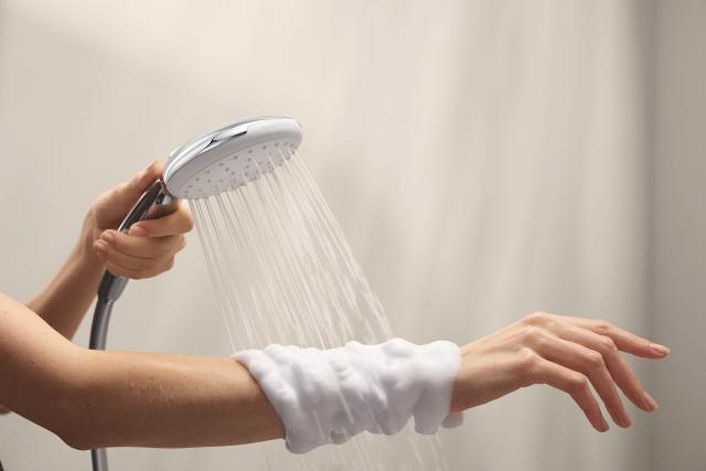 kit di avviamento per doccia con dispositivo purefoam